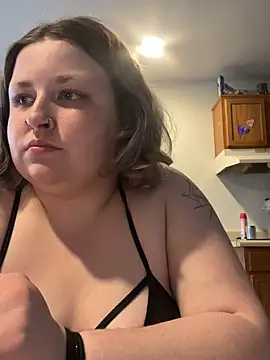 Snapshot of Void_inspace chatting on March 31, 2026, 4:09 pm Void inspace online show from March 31, 2026, 4:09 pm