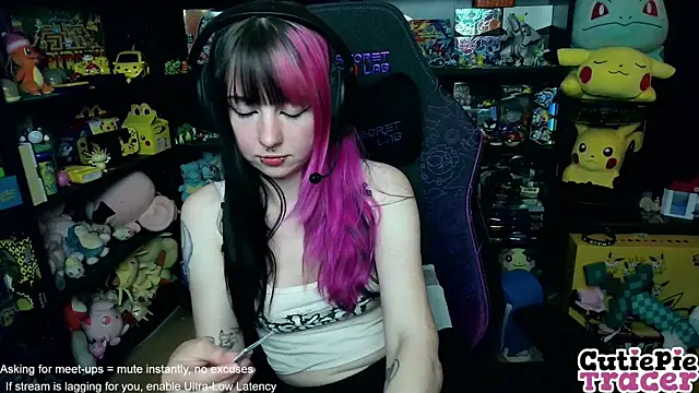 CutieTracer online show from June 2, 2026, 9:48 pm