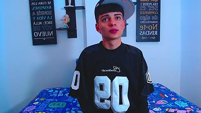 Snapshot of milo_hot_ chatting on March 31, 2026, 8:00 pm milo hot online show from March 31, 2026, 8:00 pm