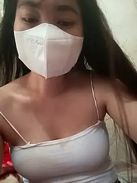 Linh Hoang online show from May 22, 2026, 5:27 am