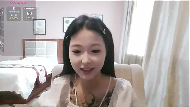 xiao-ruru online show from March 31, 2026, 10:28 am