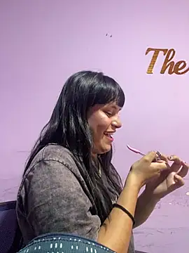 SamanthaColen  online show from March 31, 2026, 3:52 am