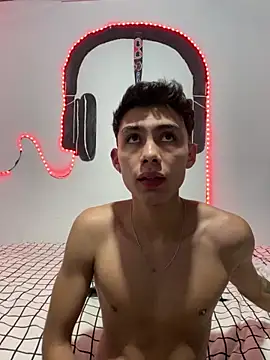 jmaxter online show from April 14, 2026, 4:50 am