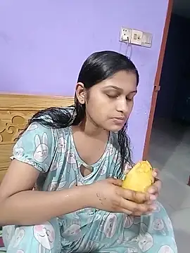 Snapshot of Jerin_Couple61 chatting on June 6, 2026, 10:31 am Jerin Couple61 online show from June 6, 2026, 10:31 am