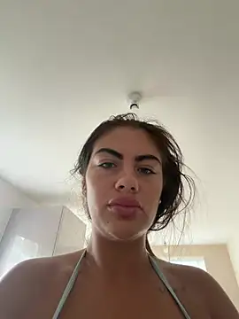 Snapshot of Jessiebx chatting on July 7, 2026, 11:14 am Jessiebx online show from July 7, 2026, 11:14 am