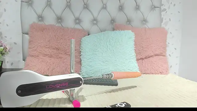 brenda sofia69 online show from May 26, 2026, 1:53 pm