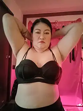 dominalisa online show from May 24, 2026, 5:51 am