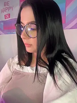 L0LA XO online show from April 1, 2026, 1:41 pm