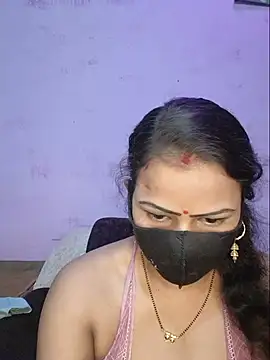 Snapshot of Legend_choice chatting on July 5, 2026, 10:27 pm Legend choice online show from July 5, 2026, 10:27 pm