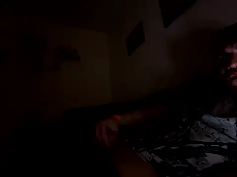 HotTemptation  online show from April 6, 2026, 3:35 am