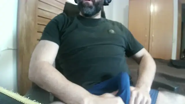 Snapshot of espartanobar chatting on April 5, 2026, 4:24 pm espartanobar online show from April 5, 2026, 4:24 pm