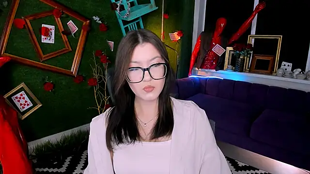 JennyGibson online show from June 22, 2026, 1:41 pm