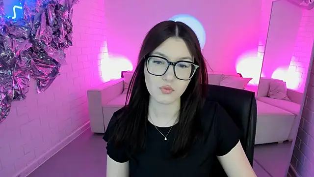 JennyGibson online show from July 8, 2026, 5:08 am