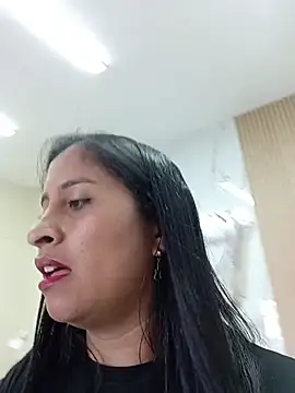 SofiaMendez1  online show from July 24, 2026, 1:18 pm