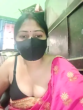 Pinki-girl online show from April 20, 2026, 7:00 am