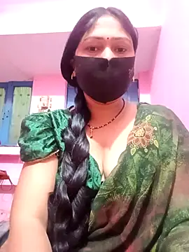 Pinki-girl online show from May 5, 2026, 2:03 am