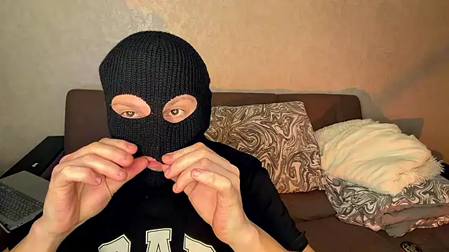 PamelaCouple  online show from April 2, 2026, 1:51 pm