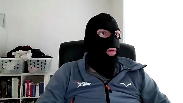 Im yours boy online show from April 1, 2026, 12:06 pm