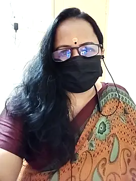 monisha cam online show from April 19, 2026, 6:10 pm