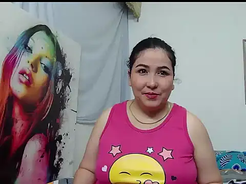 ZoeThorner online show from April 20, 2026, 12:08 pm