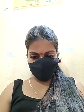 Snapshot of shreyaverma899 chatting on April 13, 2026, 4:33 pm shreyaverma899 online show from April 13, 2026, 4:33 pm