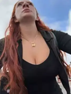 Samyra Biker12 online show from June 3, 2026, 2:44 pm
