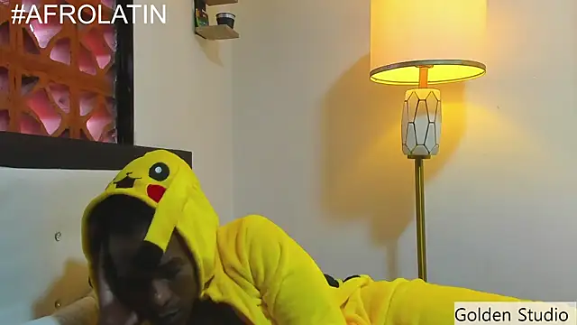 Gambixxx online show from April 11, 2026, 11:36 am