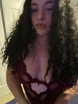 mariex83 online show from July 11, 2026, 12:33 am