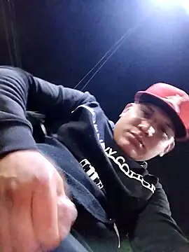 andry420 online show from April 5, 2026, 7:26 am