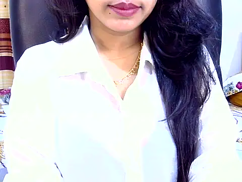 Noor Zarin online show from May 26, 2026, 6:44 am