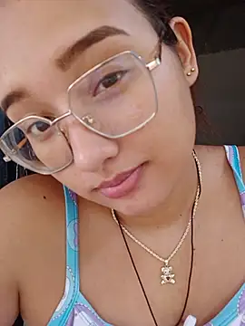 naughty girl hot  online show from June 3, 2026, 4:33 pm