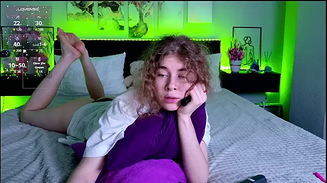 Girl Next Door 18 online show from June 3, 2026, 6:45 pm
