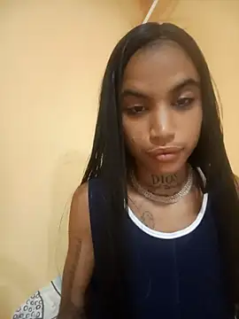 La ReynaZendeya online show from April 2, 2026, 11:55 pm