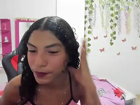 caramelo hot11 online show from April 6, 2026, 7:04 pm