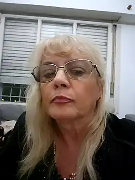 MatureElegantWidow online show from April 11, 2026, 11:08 pm