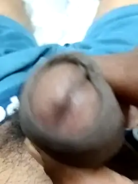 Snapshot of Rajtamil143 chatting on April 5, 2026, 3:19 pm Rajtamil143 online show from April 5, 2026, 3:19 pm