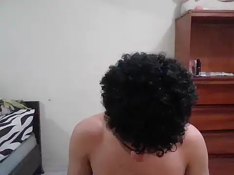 angelito1205 online show from April 3, 2026, 4:35 pm