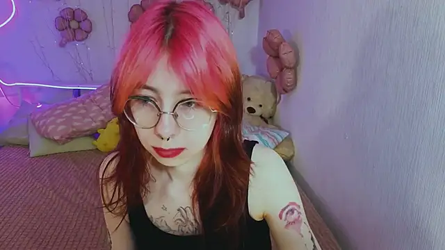 Alice Nyx online show from April 18, 2026, 8:53 pm