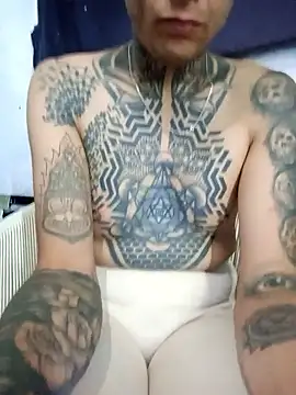 Snapshot of eroos_twink chatting on January 11, 2026, 7:48 am eroos twink online show from January 11, 2026, 7:48 am