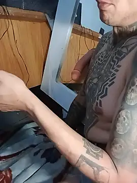 Snapshot of eroos_twink chatting on March 11, 2026, 8:19 am eroos twink online show from March 11, 2026, 8:19 am