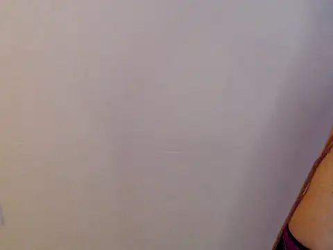 Daniellesafada online show from April 22, 2026, 5:36 am