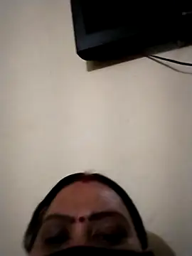 Kajal-Sharma00 online show from April 22, 2026, 8:32 am