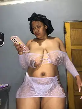 BabyyCakessX online show from July 15, 2026, 4:36 pm