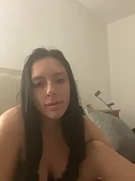 Snapshot of Maryjane_x chatting on April 5, 2026, 9:10 pm Maryjane x online show from April 5, 2026, 9:10 pm