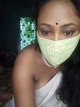 sathiroy89 online show from May 25, 2026, 6:12 am