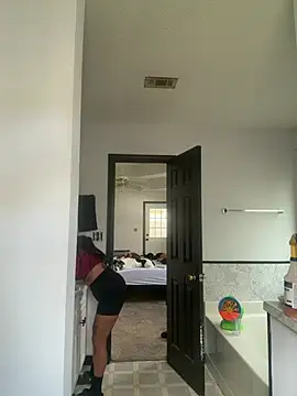 Controllercutie online show from July 22, 2026, 2:52 pm