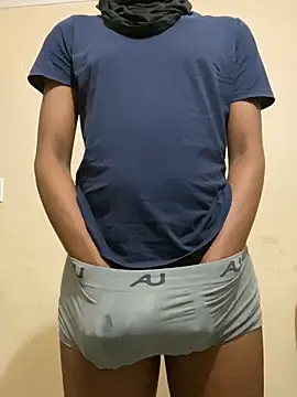 Naughty6613 online show from July 15, 2026, 12:28 am