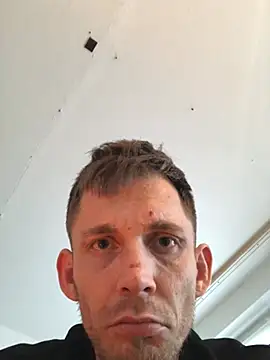 Snapshot of freddy089089 chatting on April 5, 2026, 5:47 am freddy089089 online show from April 5, 2026, 5:47 am