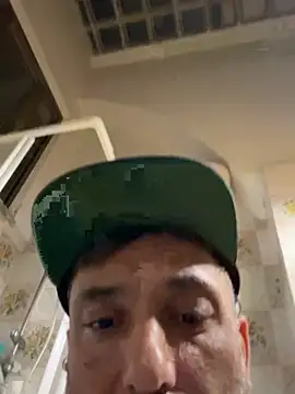 lupinne online show from April 8, 2026, 1:18 am