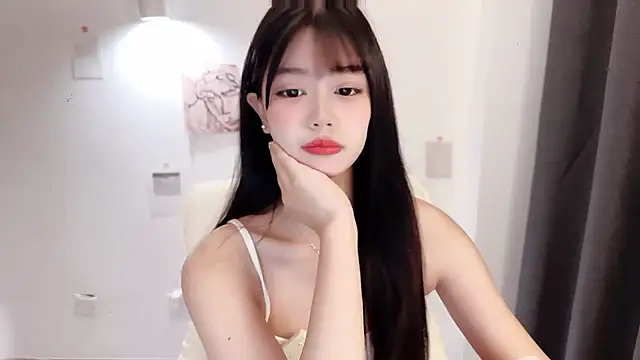 Snapshot of Kitteovo chatting on July 11, 2026, 11:54 am Kitteovo online show from July 11, 2026, 11:54 am